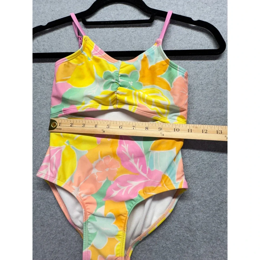 Cat & Jack Girls Tropical Floral Cutout One Piece Swimsuit Multicolor Size M‎ 8